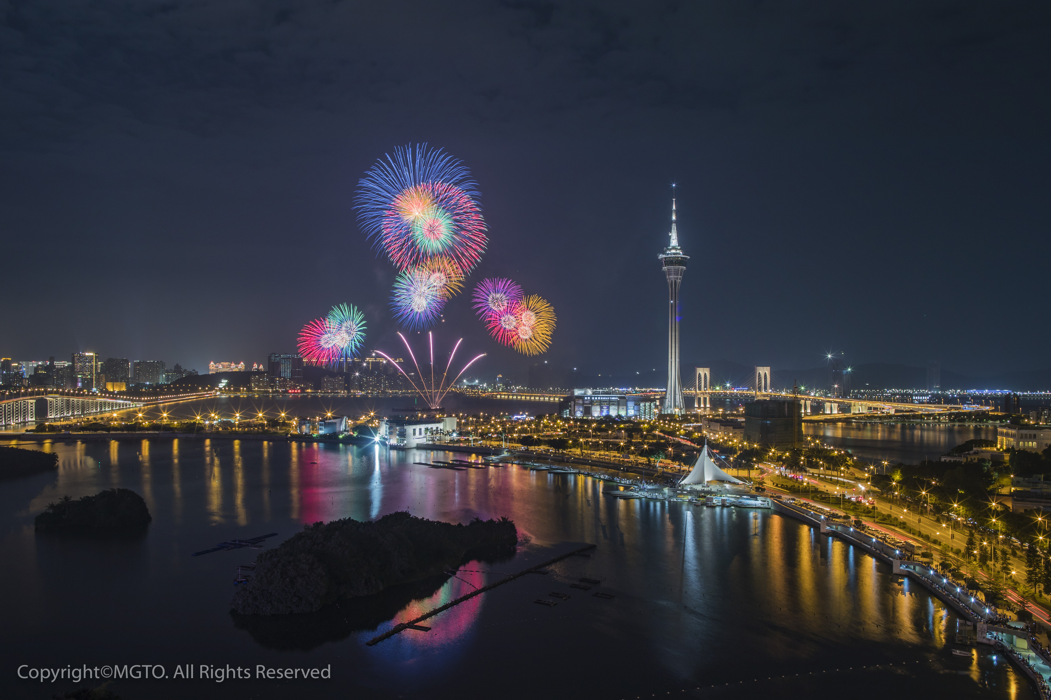 今年で30回目の開催となる「マカオ国際花火コンテスト」のイメージ（写真：MGTO）